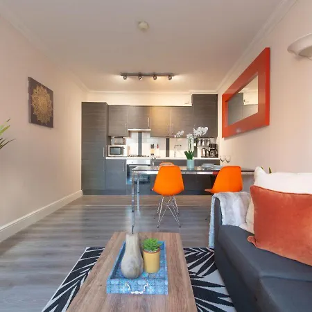 Welcoming And Radiant - One Bedroom Apartment In The Heart Of South London Exterior photo
